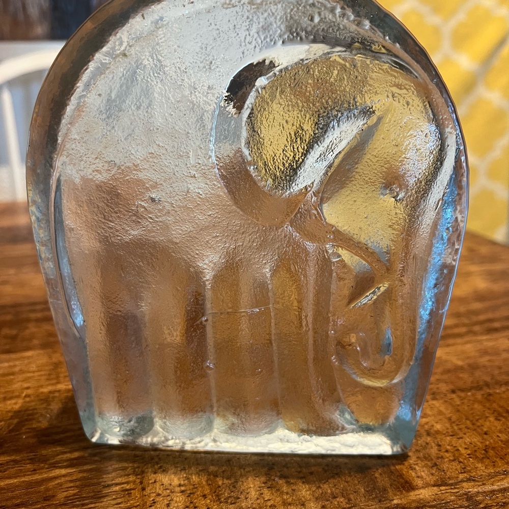 Blenko Elephant Bookend